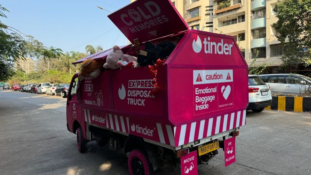 Tinder ‘The Ex-Press’ Truck